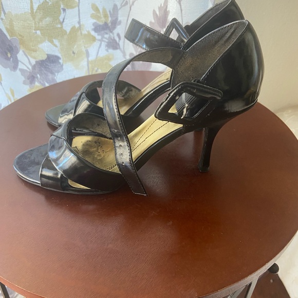 Black Heel Sandals - Picture 5 of 9